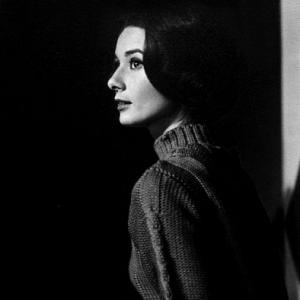 33-92 Audrey Hepburn