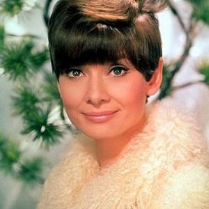 33-1021 Audrey Hepburn C. 1966
