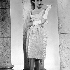 33204 Audrey Hepburn in Breakfast at Tiffanys 1961 Paramount