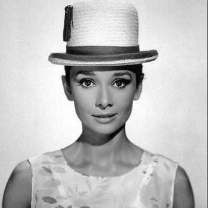 33-2311 Audrey Hepburn C. 1961