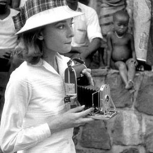 332265 Audrey Hepburn on location during filming of Nuns Story