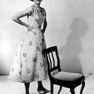 33-359 Audrey Hepburn C. 1957
