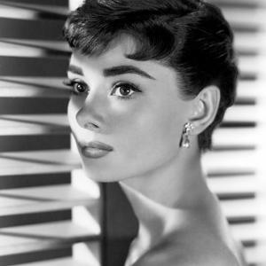 Sabrina Audrey Hepburn 1954 Paramount IV