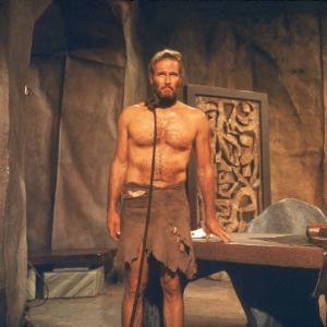 Still of Charlton Heston in Bezdzioniu planeta (1968)