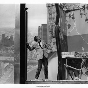Still of Charlton Heston in Earthquake 1974