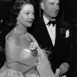 Laurence Olivier and Vivien Leigh at the premiere of 