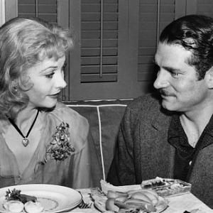 Streetcar Named Desire A Vivien Leigh having lunch with Laurence Olivier 1951 Warner Bros IV