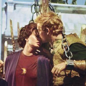 Still of Sophia Loren and Stephen Boyd in The Fall of the Roman Empire 1964