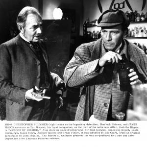 Still of James Mason and Christopher Plummer in Murder by Decree (1979)