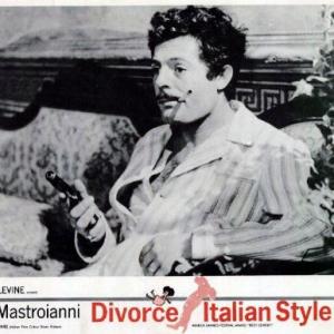 Marcello Mastroianni in Divorzio allitaliana 1961