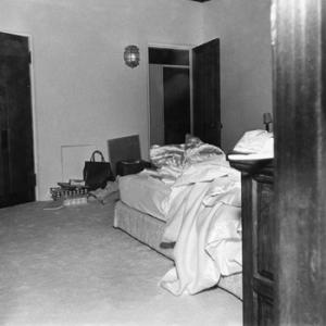 This is the rumpled bed on which the dead body of glamour queen Marilyn Monroe was discovered early August 5th She was found nude in the bed clutching a telelphone Police said the death was an apparent suicide 08061962
