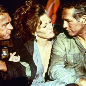 Still of Paul Newman, Steve McQueen and Faye Dunaway in The Towering Inferno (1974)