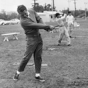 Paul Newman golfing circa 1960