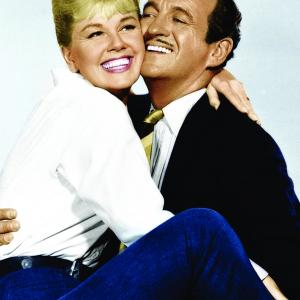 Still of Doris Day and David Niven in Please Don't Eat the Daisies (1960)