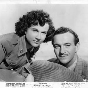 David Niven and Kim Hunter at event of A Matter of Life and Death (1946)