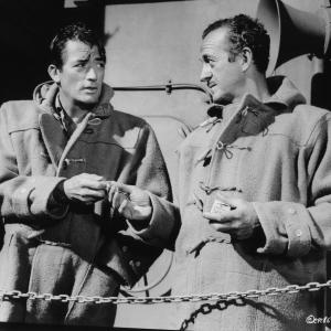 Still of David Niven and Gregory Peck in The Guns of Navarone (1961)