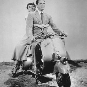 Roman Holiday Gregory Peck and Audrey Hepburn 1953 Paramount