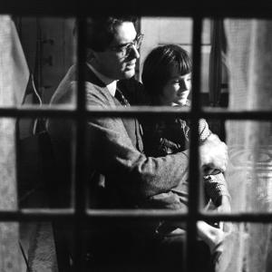 Still of Gregory Peck and Mary Badham in Nezudyk strazdo giesmininko (1962)