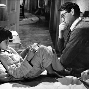 Gregory Peck and Mary Badham in Nezudyk strazdo giesmininko 1962