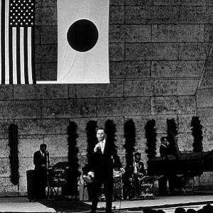 Frank Sinatra performs in Japan c.1964 © 1978 Ted Allan