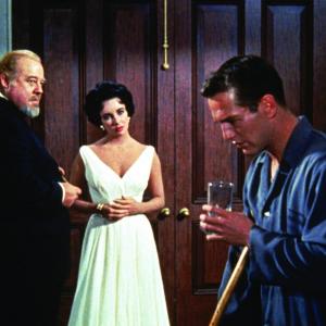 Still of Paul Newman Elizabeth Taylor and Burl Ives in Cat on a Hot Tin Roof 1958
