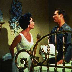 Still of Paul Newman and Elizabeth Taylor in Cat on a Hot Tin Roof 1958