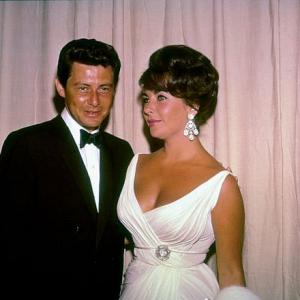 Academy Awards 32nd Annual Eddie Fisher and Elizabeth Taylor