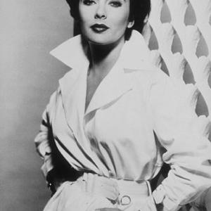 Elizabeth Taylor C 1954