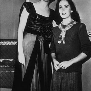Elizabeth Taylor and Jeanette MacDonald C. 1947