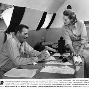 Still of John Wayne and Patricia Neal in In Harms Way 1965