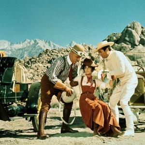 Still of Natalie Wood Tony Curtis and Keenan Wynn in The Great Race 1965