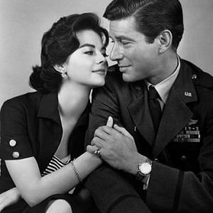 Natalie Wood and Efrem Zimbalist Jr in Bombers B52 1957