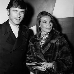 Natalie Wood and Roddy McDowall at Premiere Party for The Presidents Analyst hosted by James Coburn 121267