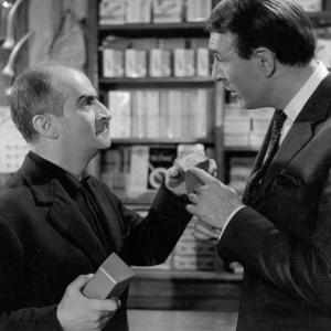 Still of Louis de Funès and Jean-Pierre Marielle in Let's Rob the Bank (1964)