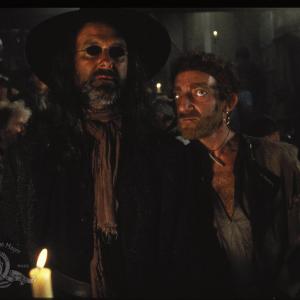 Still of John Cleese and Marty Feldman in Yellowbeard (1983)
