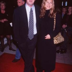 Jennifer Aniston and Matthew Perry at event of Kissing a Fool 1998