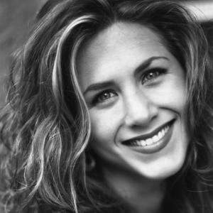 Still of Jennifer Aniston in Draugai (1994)