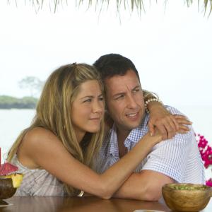 Still of Jennifer Aniston and Adam Sandler in Suvaidink mano zmona (2011)