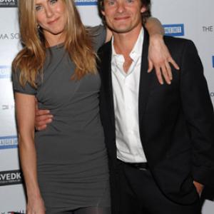 Jennifer Aniston and Steve Zahn at event of Management (2008)