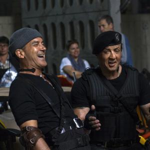 Antonio Banderas and Sylvester Stallone in Nesunaikinami 3 2014