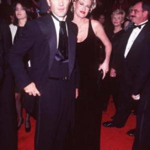 Antonio Banderas and Melanie Griffith at event of Evita (1996)