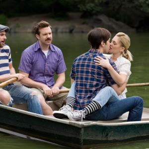 Still of Drew Barrymore, Charlie Day, Justin Long and Jason Sudeikis in Going the Distance (2010)