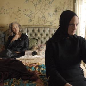 Still of Drew Barrymore and Jessica Lange in Grey Gardens (2009)