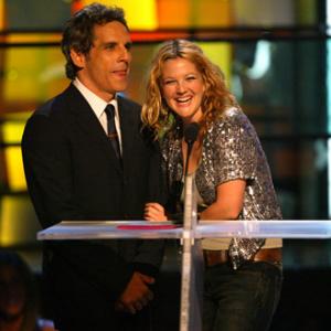 Drew Barrymore and Ben Stiller at event of MTV Video Music Awards 2003 (2003)