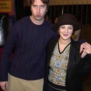 Drew Barrymore and Tom Green at event of KPAX 2001
