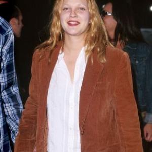 Drew Barrymore at event of Loser (2000)