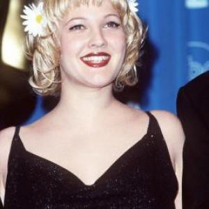 Drew Barrymore at event of The 70th Annual Academy Awards 1998