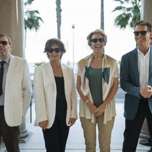 Still of Pierce Brosnan, Emma Thompson, Timothy Spall and Celia Imrie in Meiles punsas (2013)