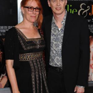 Steve Buscemi and Jo Andres at event of Julie ir Julia (2009)