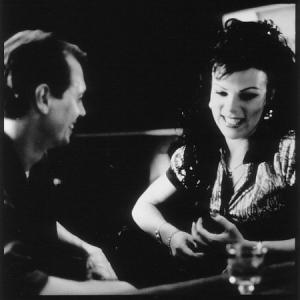 Still of Steve Buscemi and Debi Mazar in Trees Lounge (1996)
